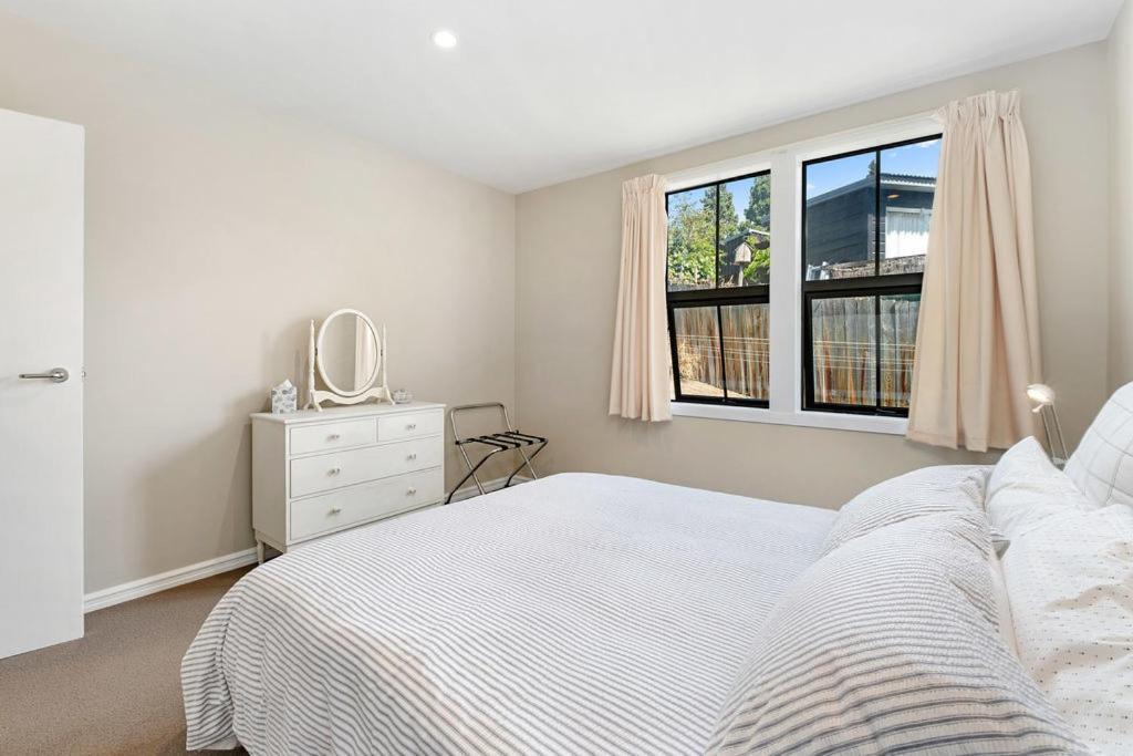 Lavender Country Cottage - Arrowtown Holiday Home Esterno foto